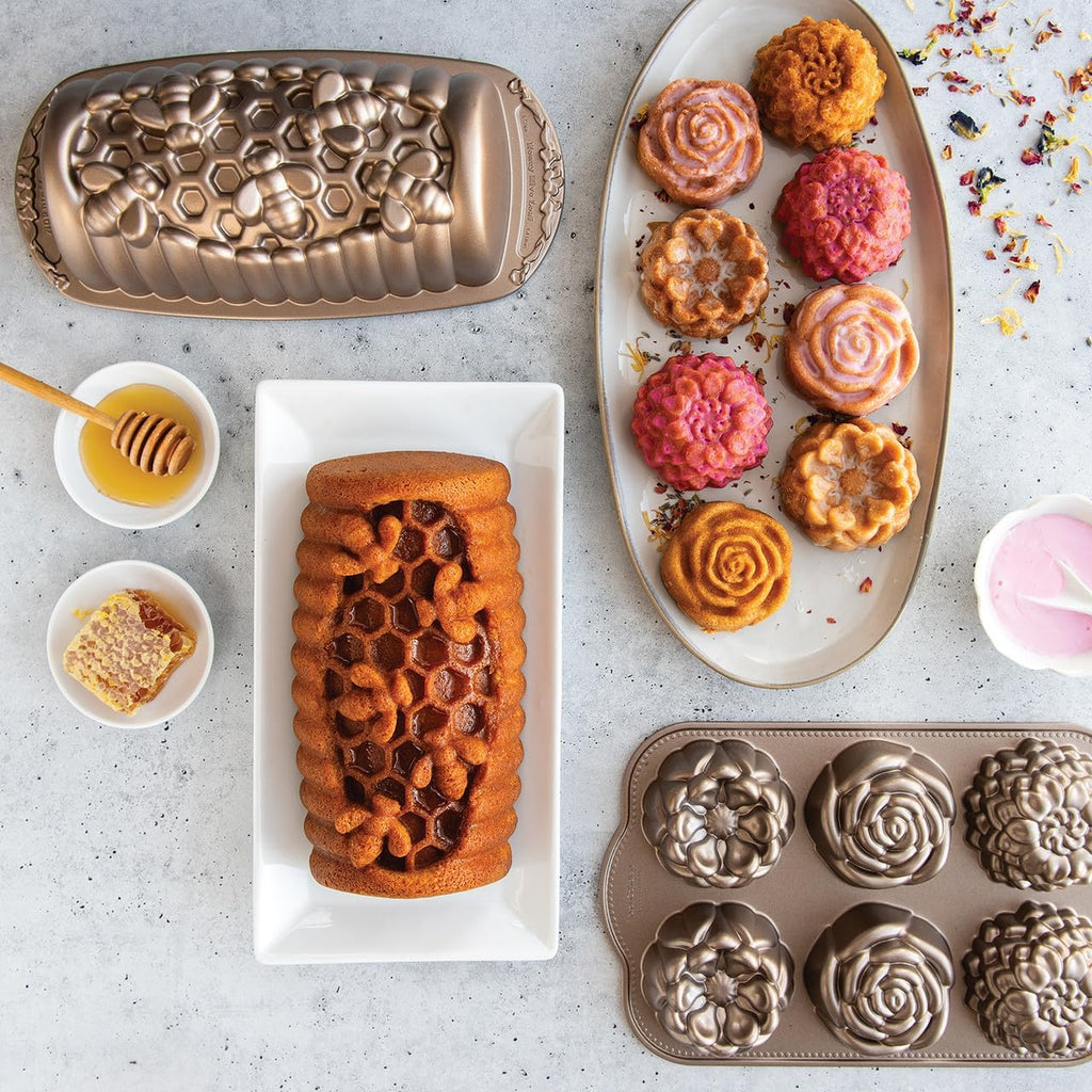 Floral Cakelet Pan N79622
